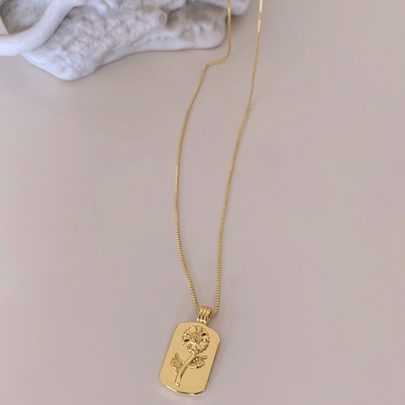 Sunflower Necklace | 14k Gold Filled - Picture 2 of 6